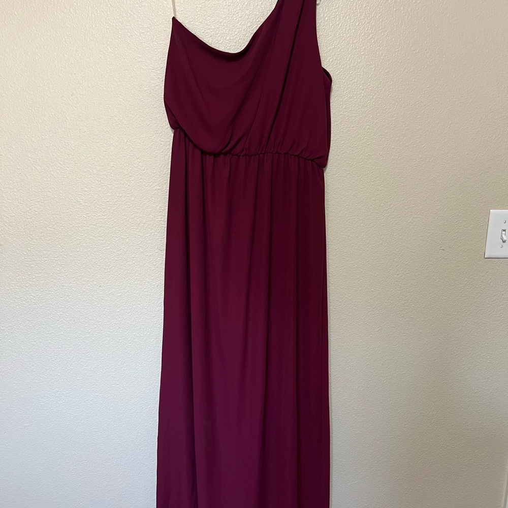 Newbury Kustom One-Shoulder Burgundy Dress
